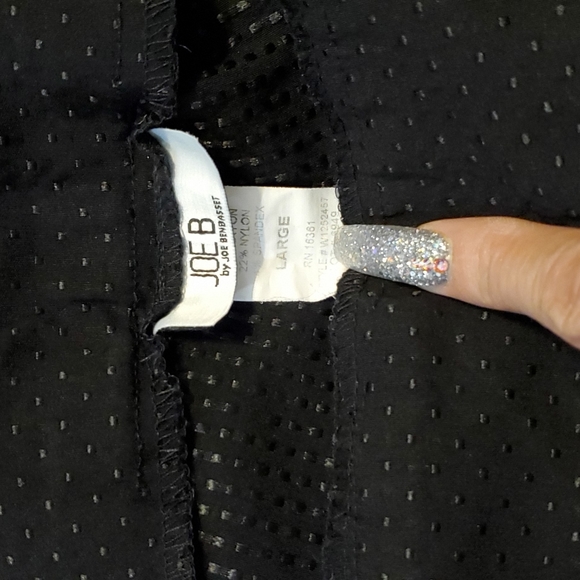 Capris - Picture 3 of 3